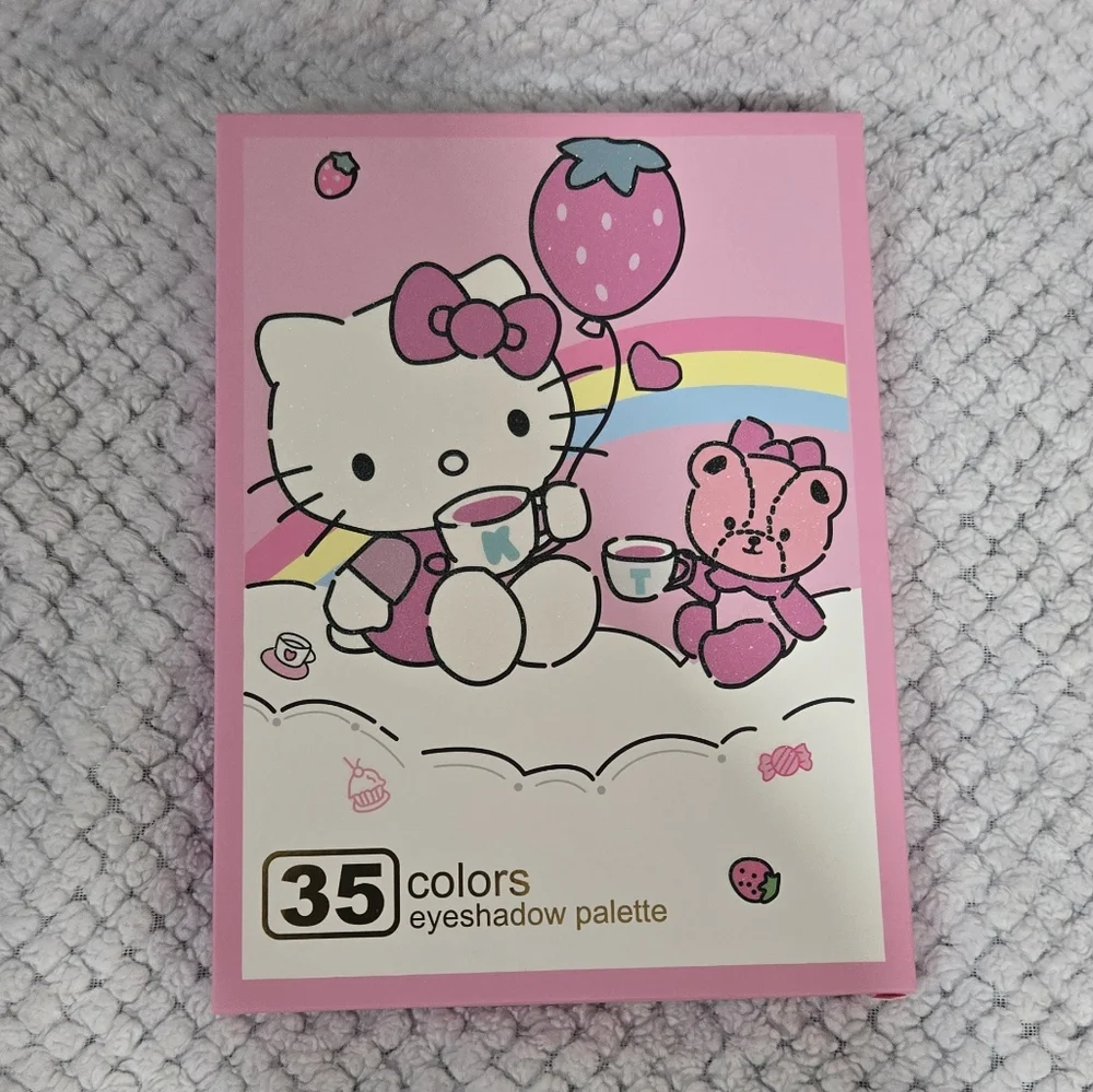 Hello Kitty 35 Colors Eyeshadow Palette- Pink And Whitte